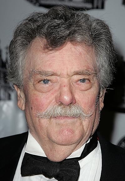 Bernard Fox